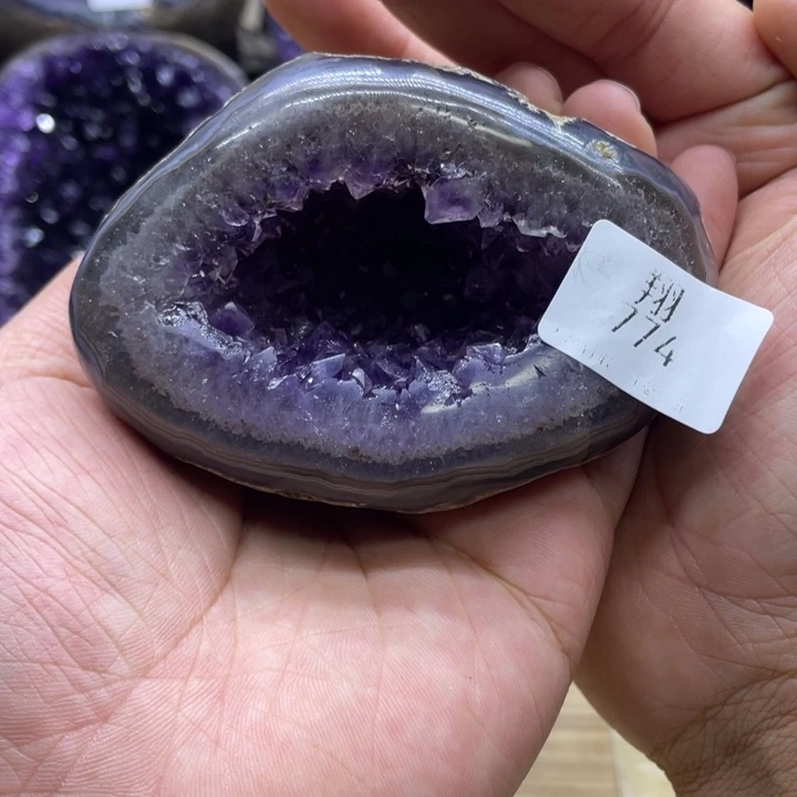 未镶嵌大型摆件（非配饰）紫晶