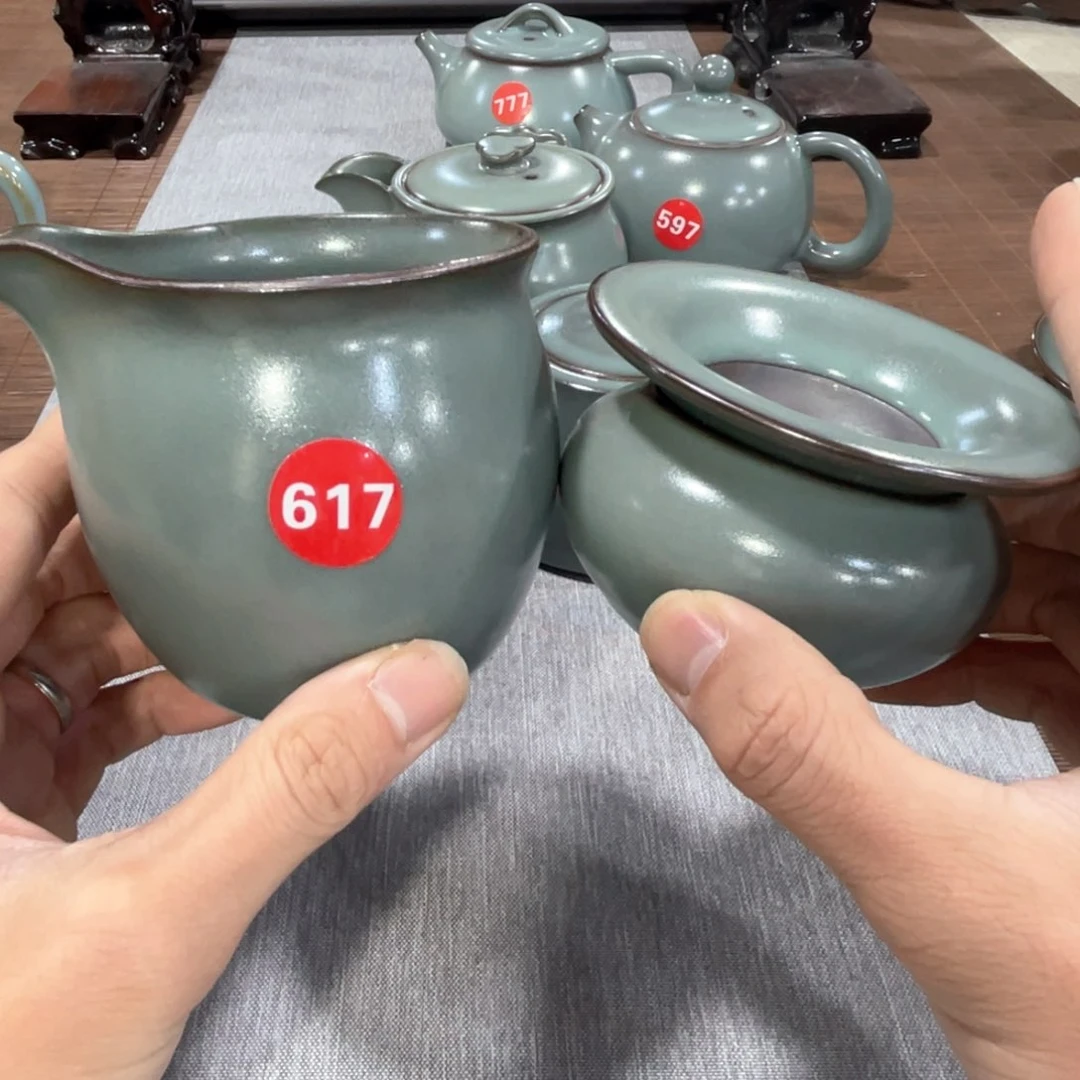 瓷片小微瑕。。。。。。。。。