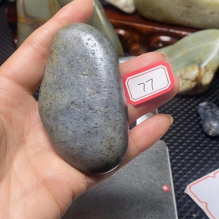 和田玉未镶嵌珠宝奇石77