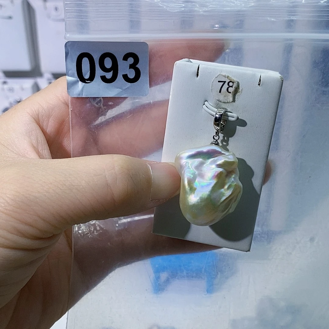 淡水珍珠合金颈饰