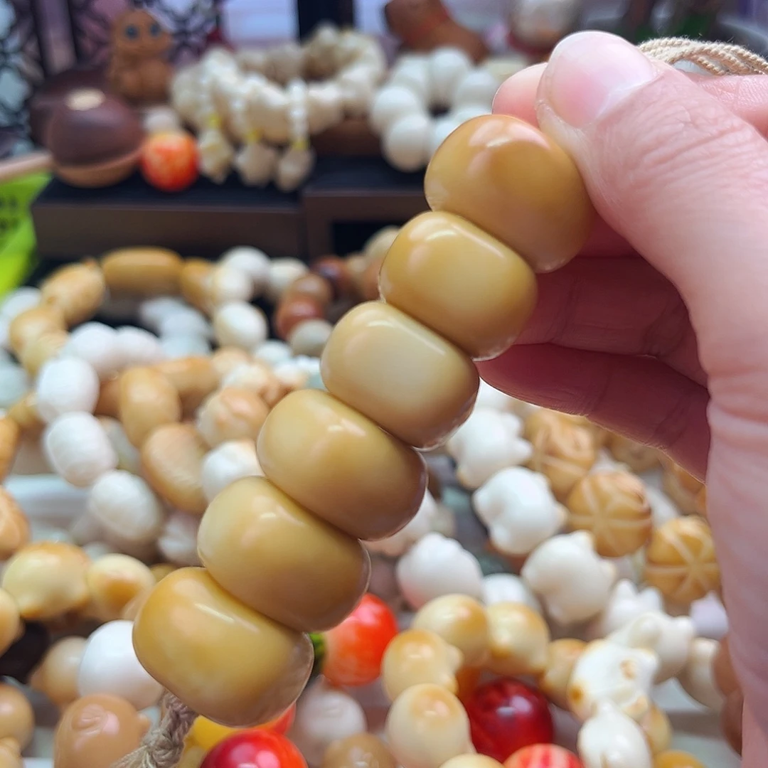 菩提根/象牙果手串新品-烤色方扣糖葫芦-全品84