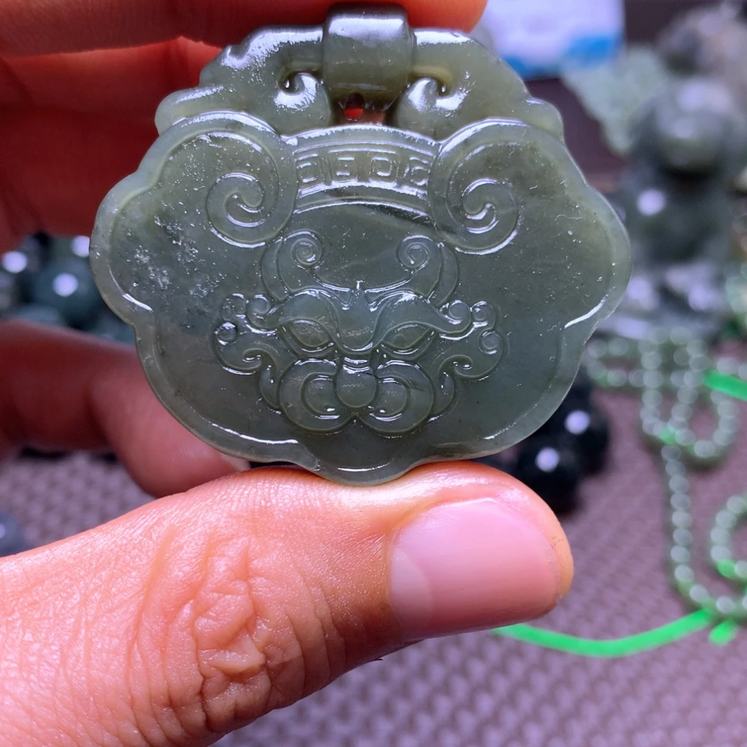 和田玉未镶嵌手串