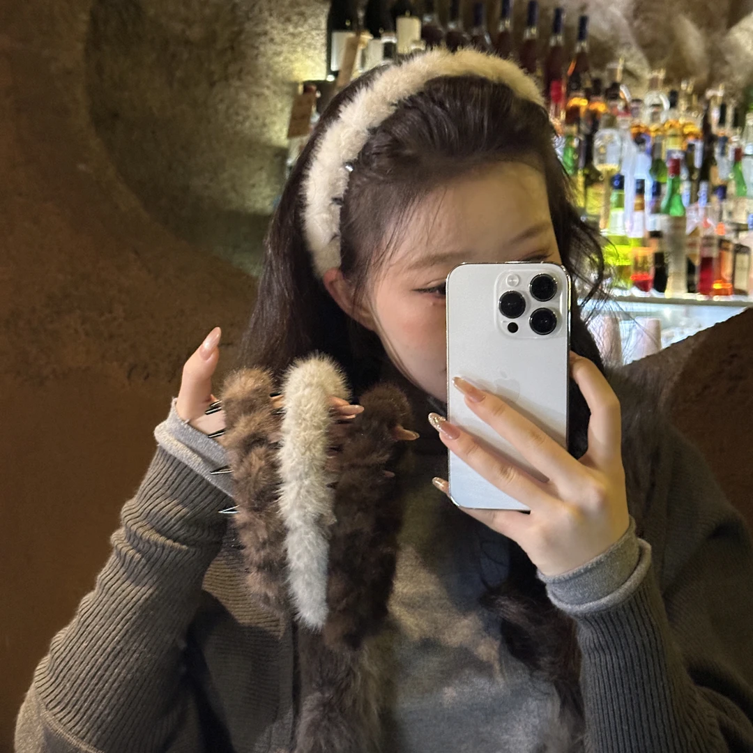 元气满满新款发箍少女风秋冬简约风网红毛绒绒正反两戴带齿发箍