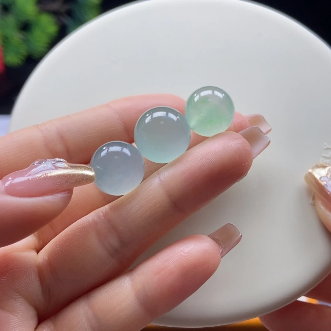 翡翠散珠翡翠高冰清新色系圆珠