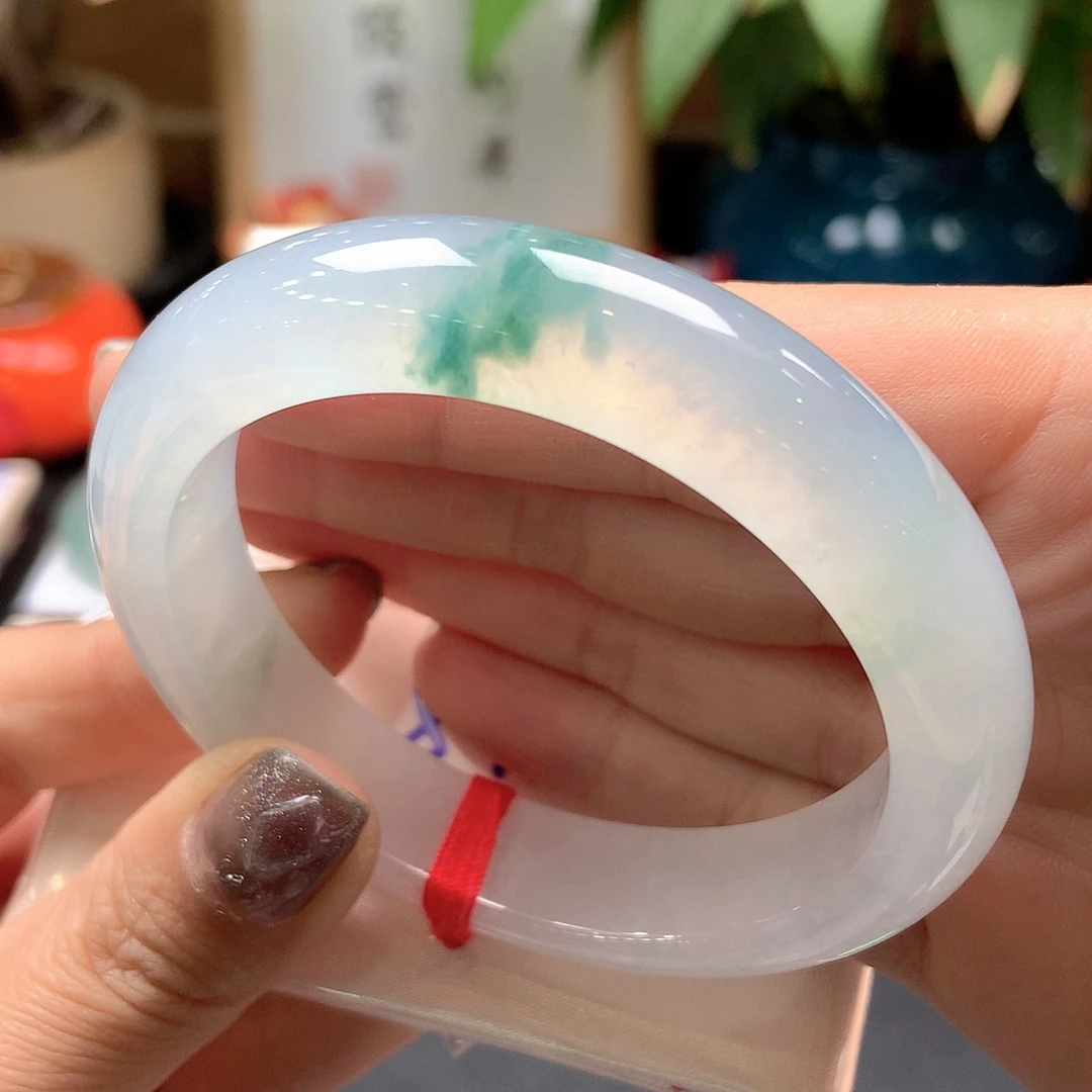 翡翠未镶嵌手镯40