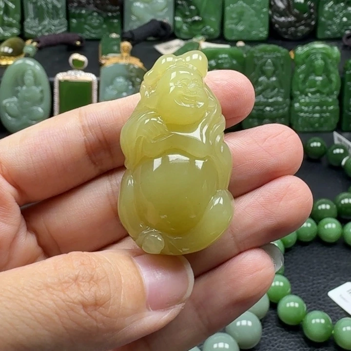 颈饰未镶嵌和田玉