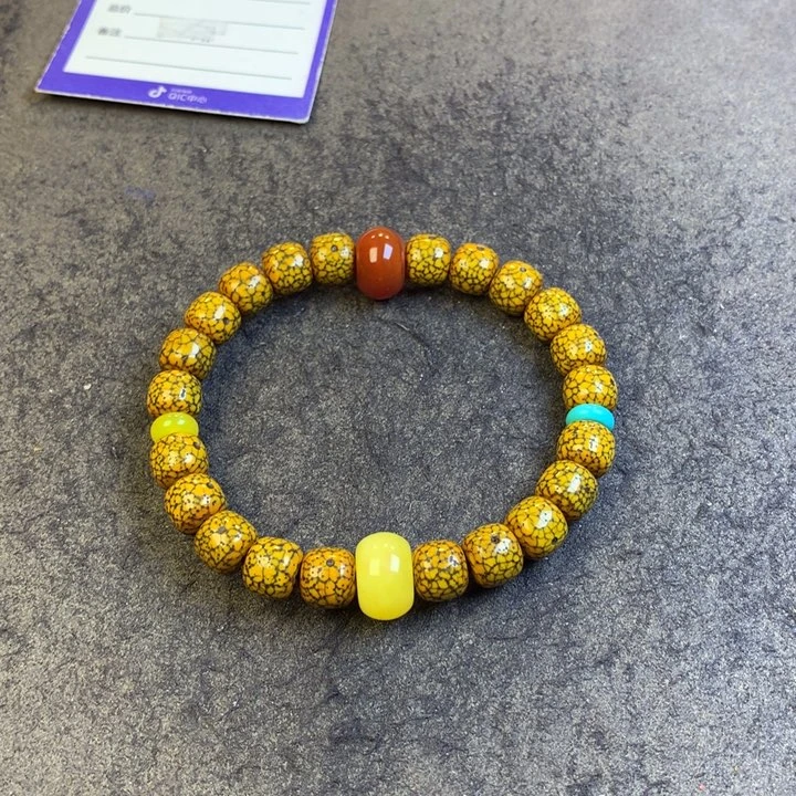 星月菩提吊坠手串