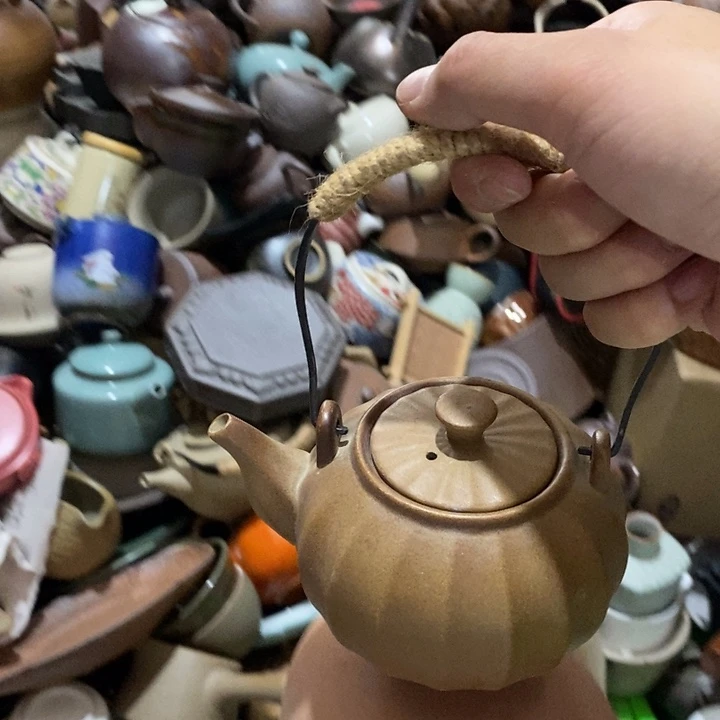 瓷片荷花的小哥哥都可以给她拍