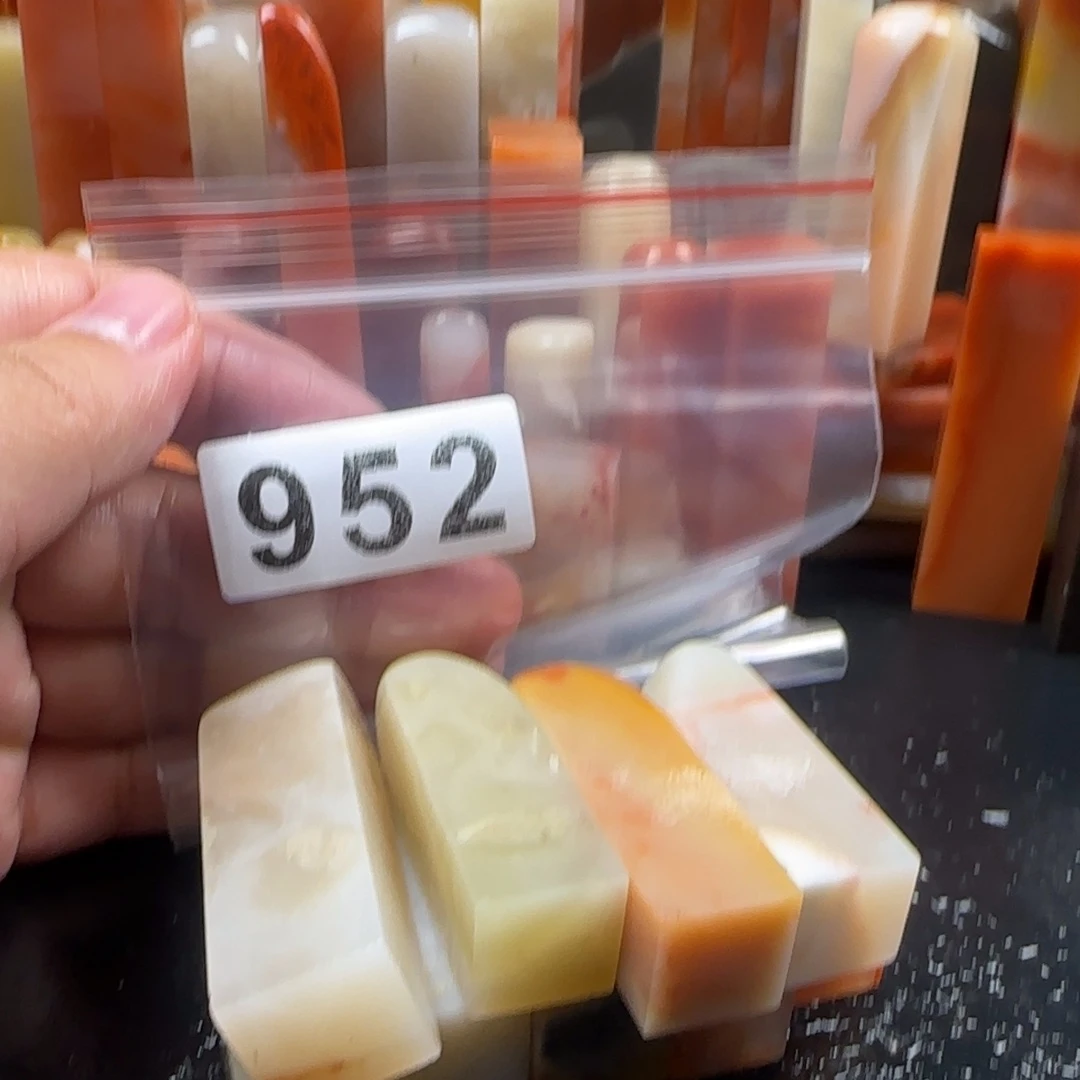 陶***谷老挝石老挝