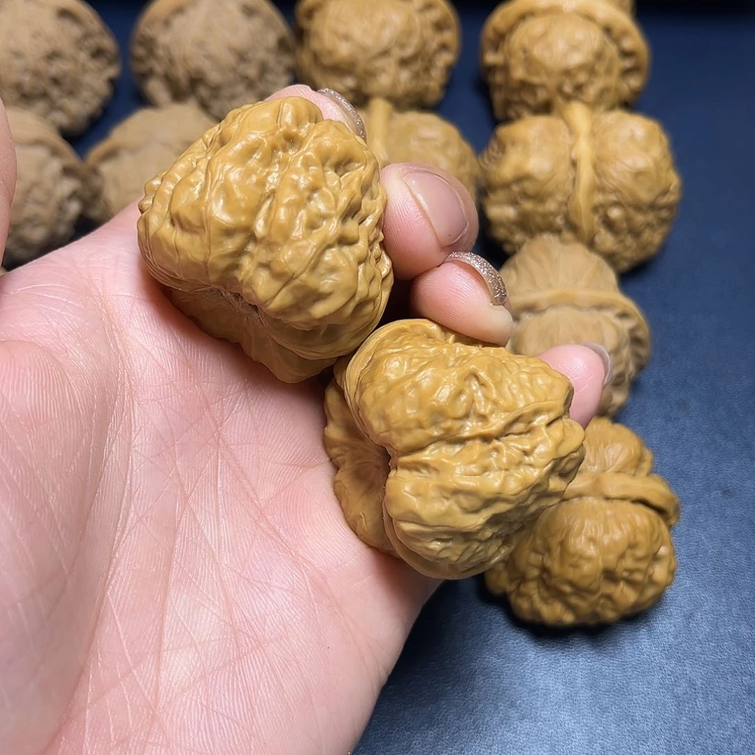 文玩核桃吊坠哇哇哇38