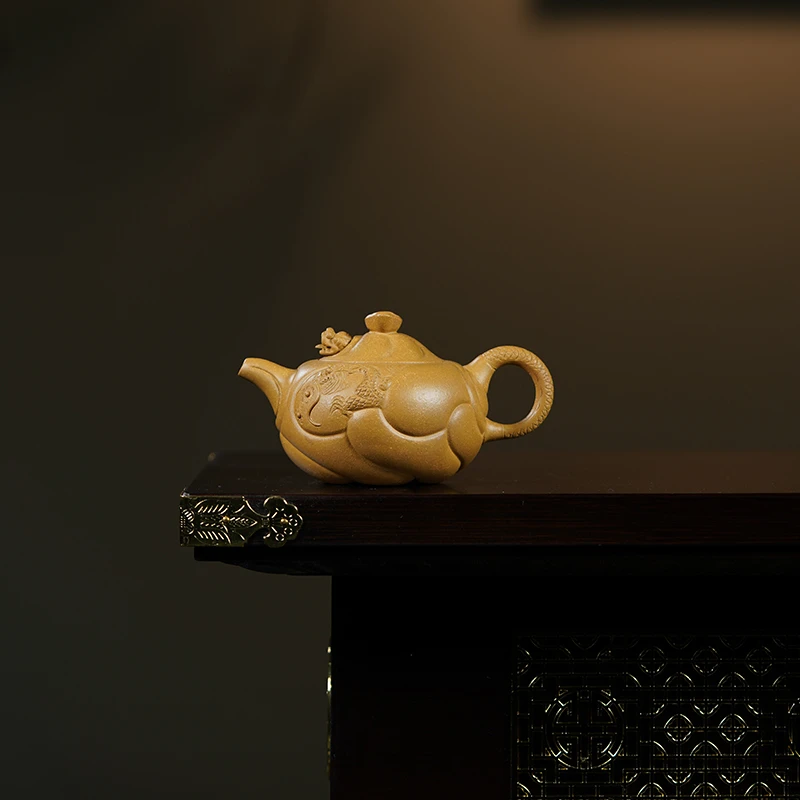 宜兴紫砂茶壶鱼化龙