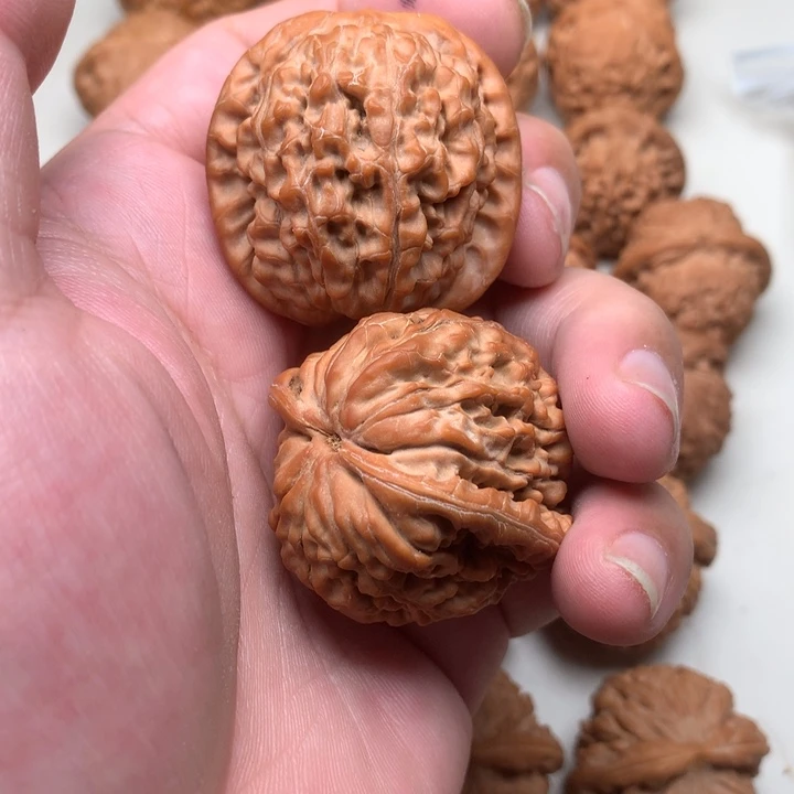 眼***神文玩核桃吊坠莲花