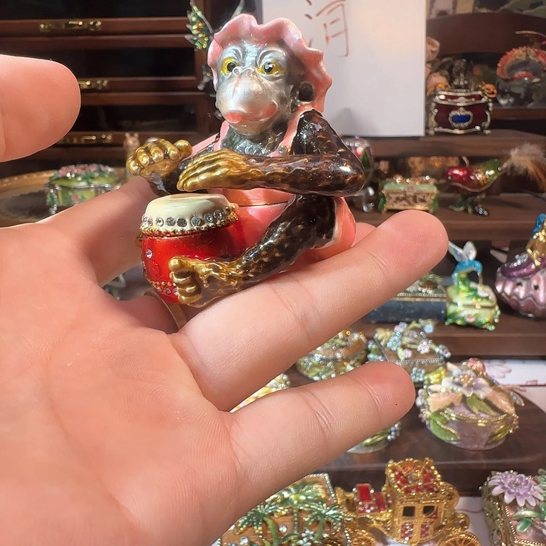 手工制品请勿吹毛求疵