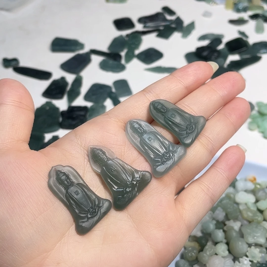 未镶嵌定制翡翠郭*丰翡翠