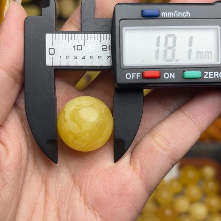 音***演蜜蜡未镶嵌珠宝奇石微瑕放漏妖花圆珠