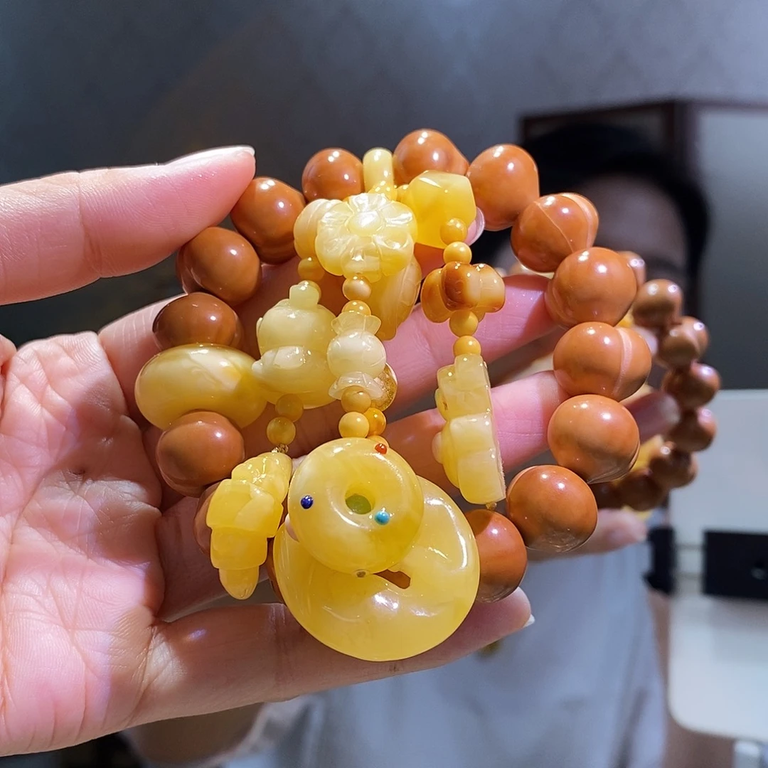 琥珀未镶嵌裸石琥珀