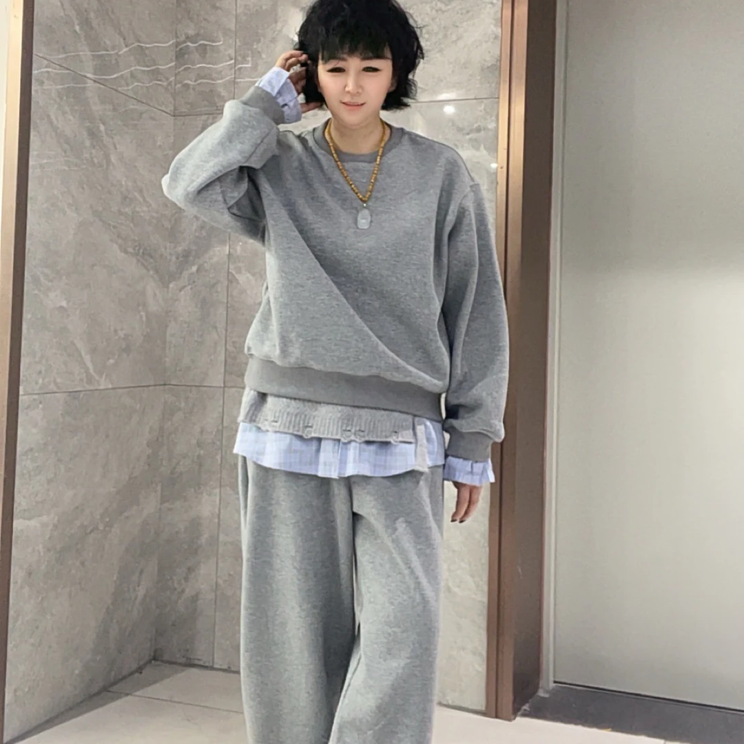 2025秋冬新款加绒拼接简约时尚运动卫衣卫裤屁帘三件套装女款