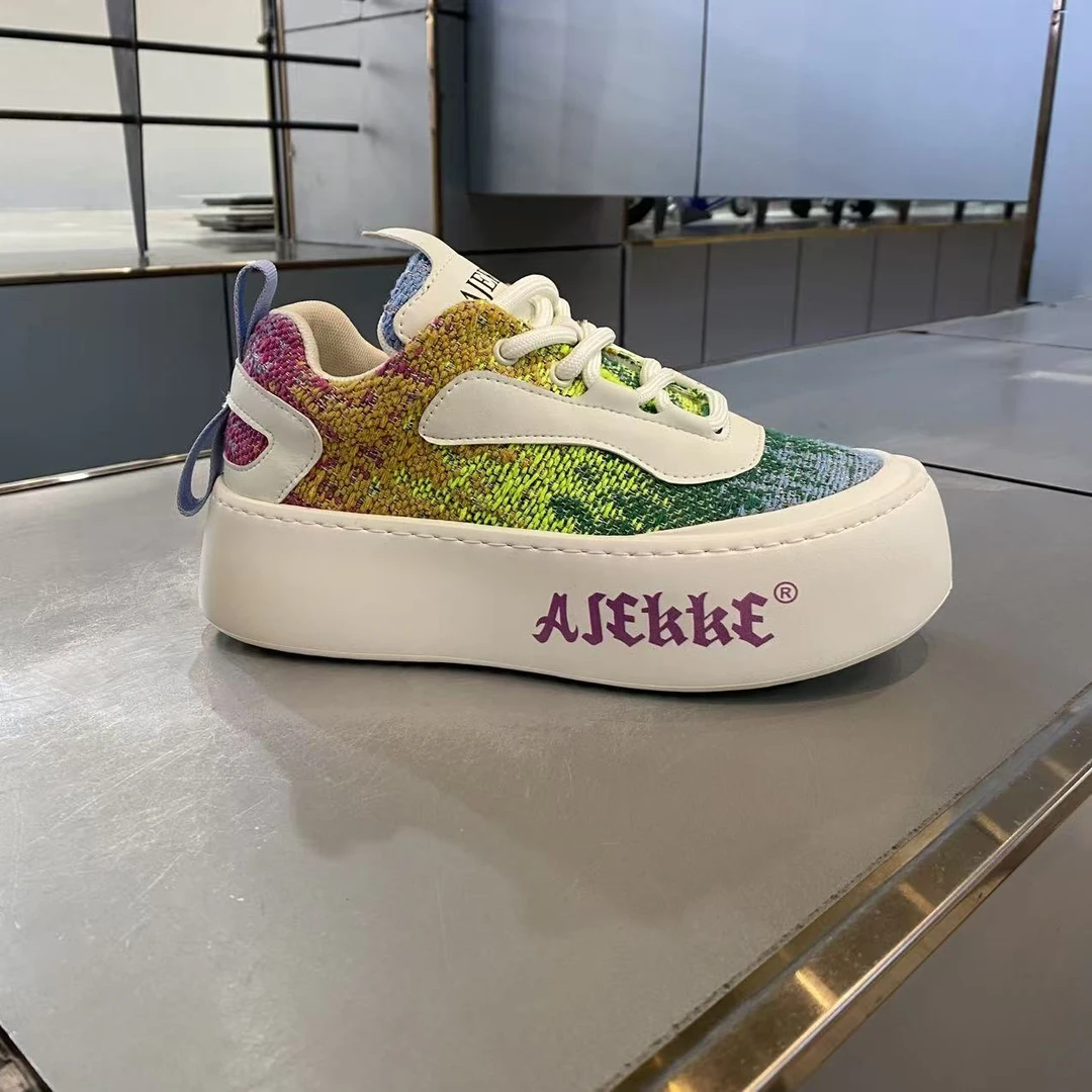 2025秋季新款厚底时尚百搭增高轻便舒适个性潮流休闲男鞋（皮鞋码）