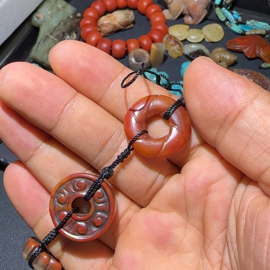 喜***巴和田玉（糖玉）未镶嵌挂件