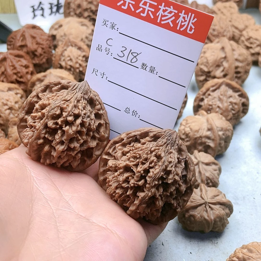把件桃核318号全品满天星46尺