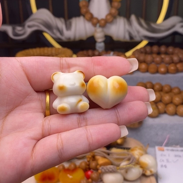 ʚ***ɞ皮质非金属配饰两个