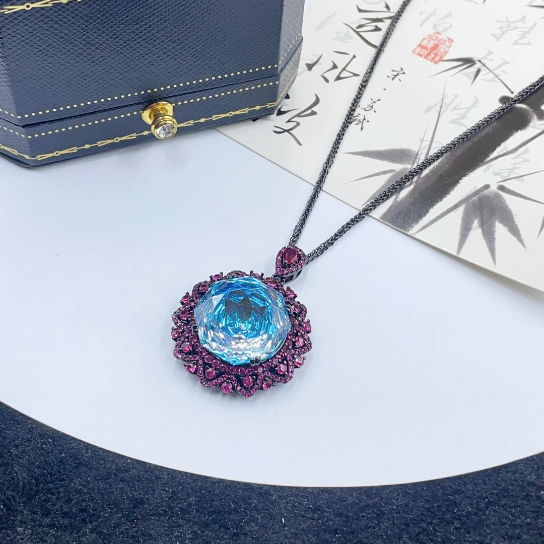 4075  蓝色雕刻圆形吊坠百搭多样性发货