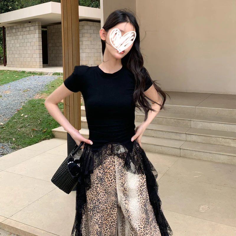 2025年夏季圆领掐腰褶收腰蕾丝飘带拼接短袖T恤修身显瘦上衣