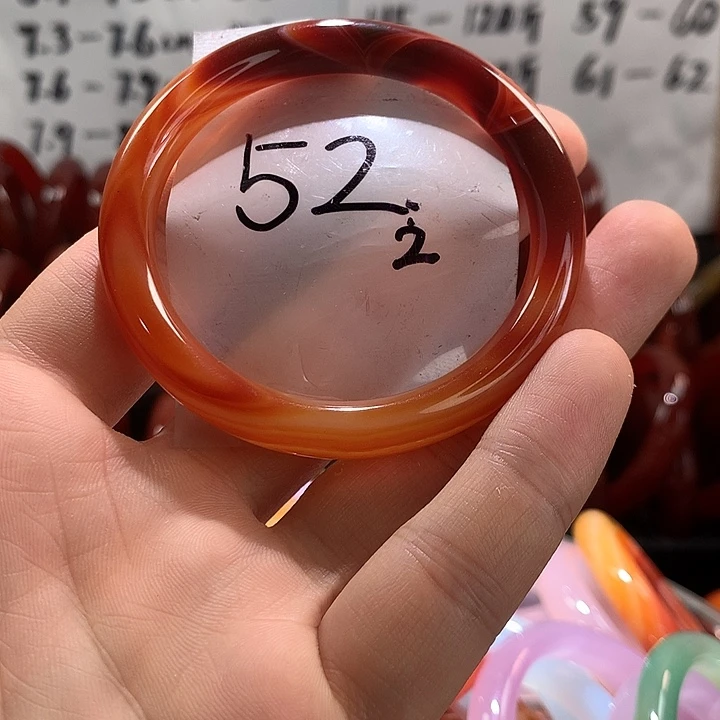 玛瑙/玉髓手镯未镶嵌