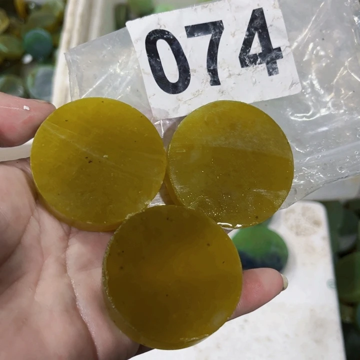 想***…未镶嵌蛇纹石玉珠宝半成品