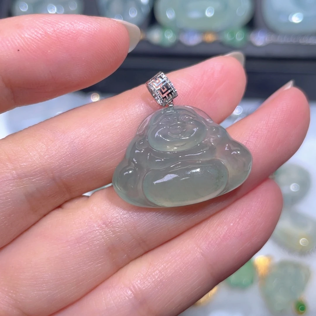 颈饰18K金镶嵌翡翠翡翠