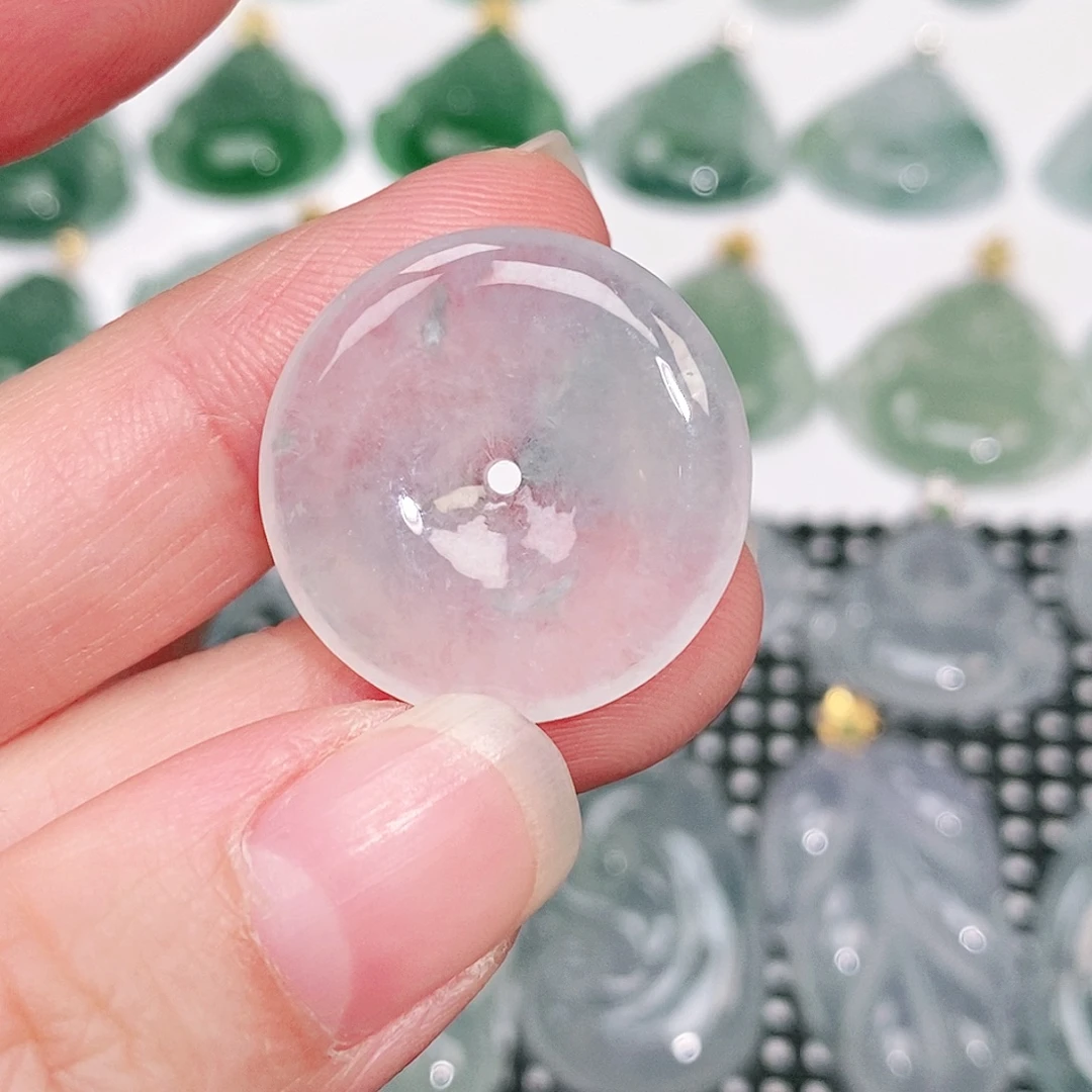 翡翠未镶嵌颈饰24/4.2