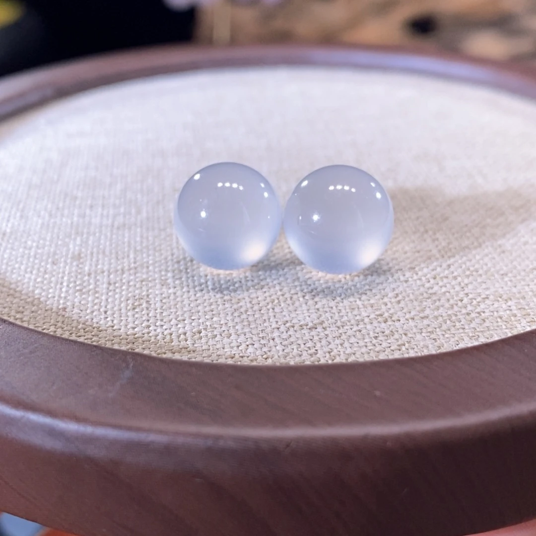 翡翠未镶嵌颈饰高冰白月光 多样性发其一