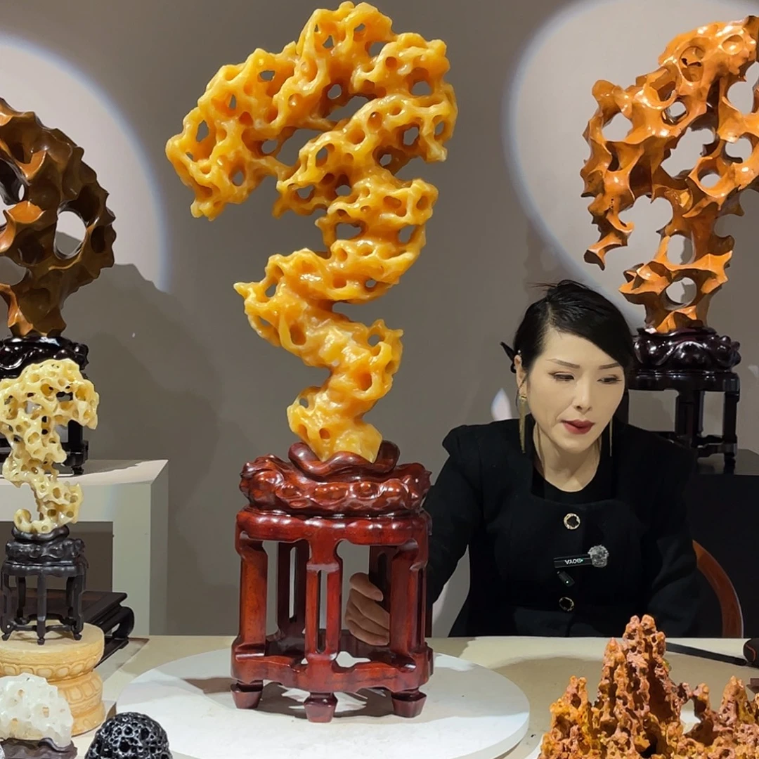 太湖石摆件，高，85。 宽，35