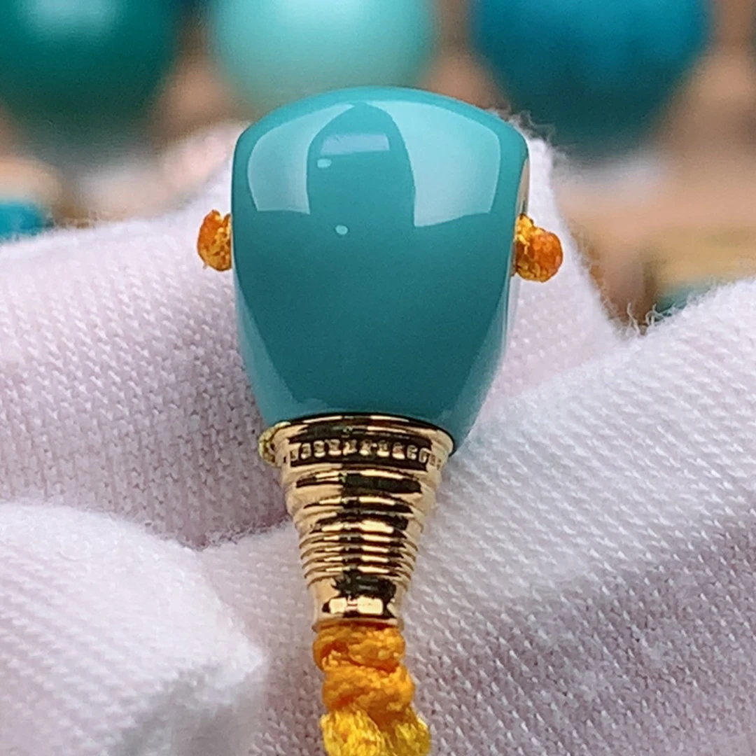 18K金镶嵌绿松石珠宝奇石