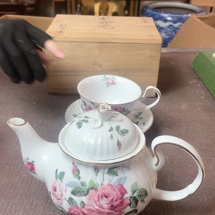 瓷片风**茂哈哈哈哈哈哈哈哈哈