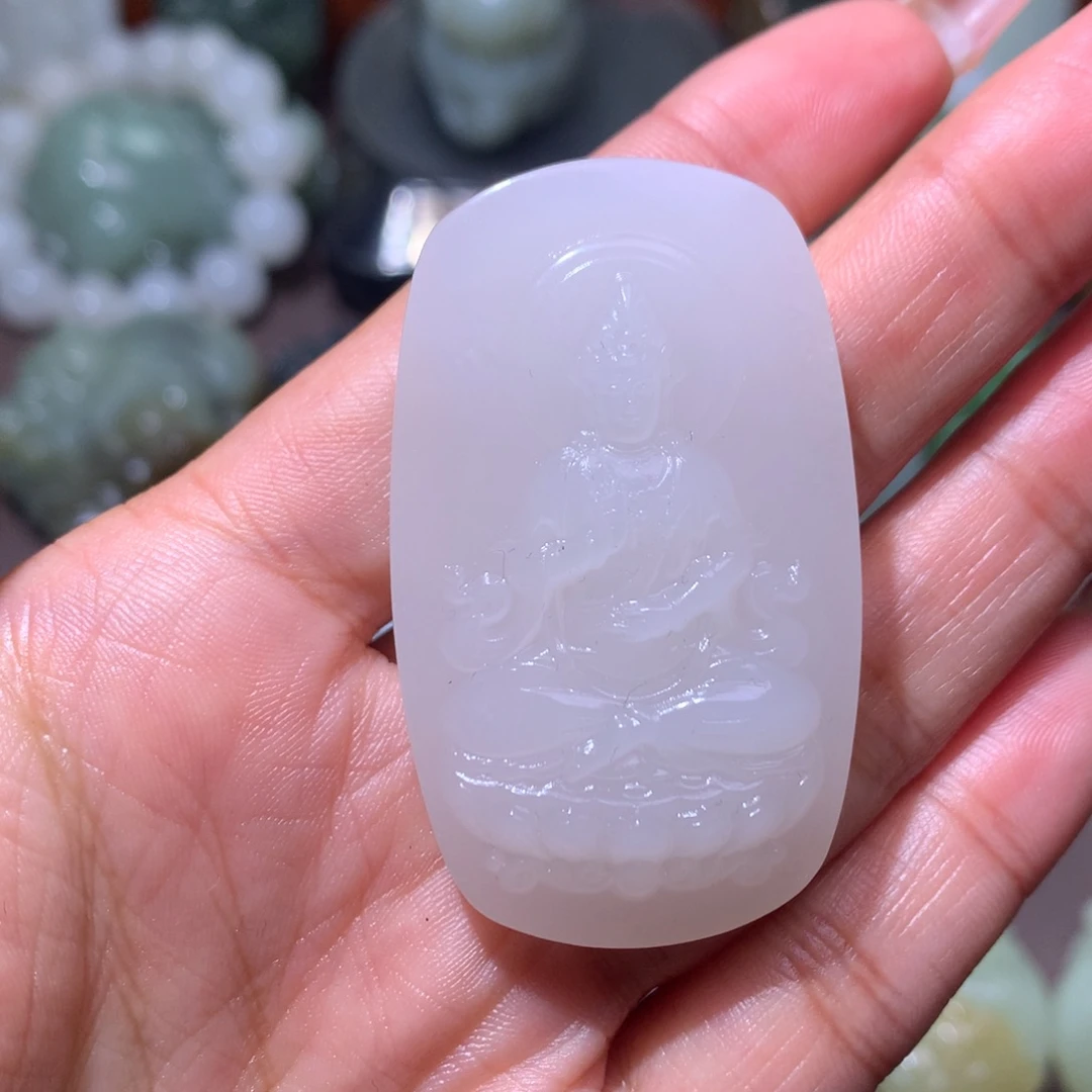 颈饰未镶嵌和田玉