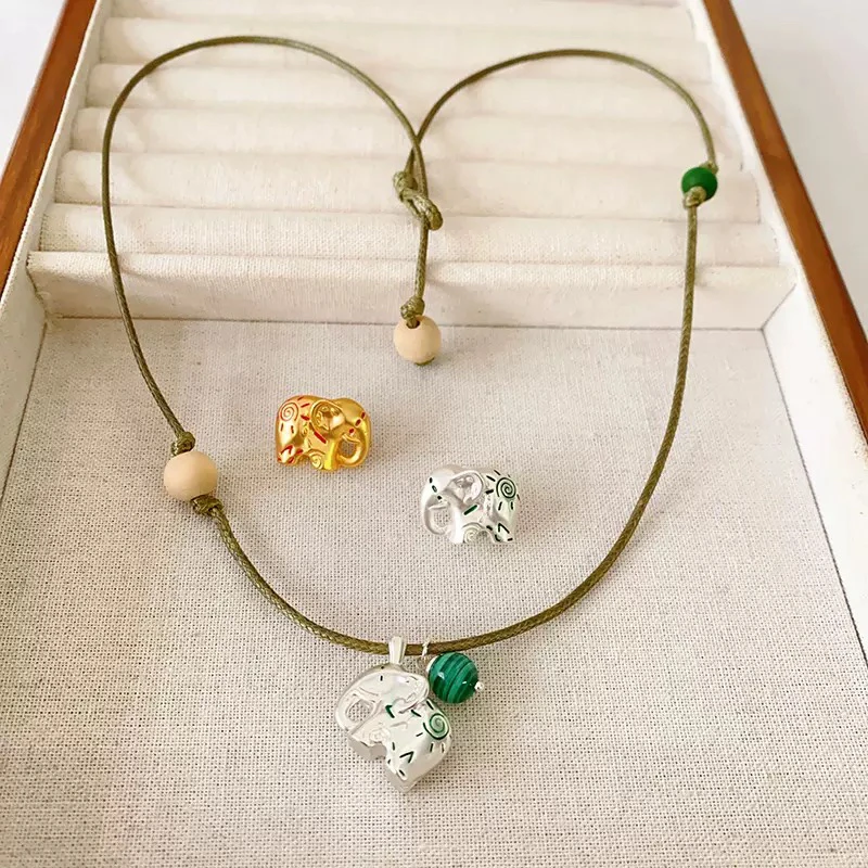 铜合金棉绳项链 项链耳钉套装董洁同款图腾小象吊坠手工编织绳