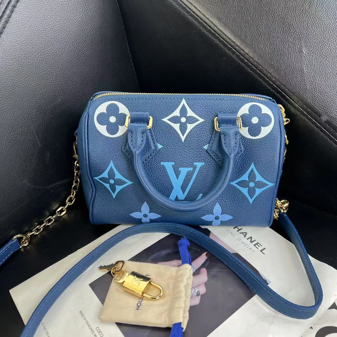 95新 LouisVuitton/路易威登 捐金沉珠/渐变蓝speedy20