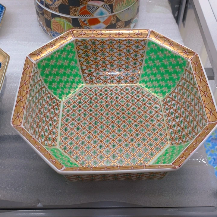 瓷8888888888888888
