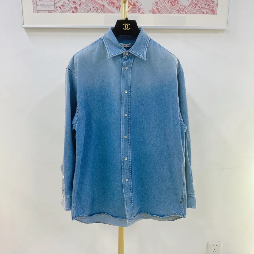 95新 Balenciaga/巴黎世家 巴黎世家渐变牛仔外套