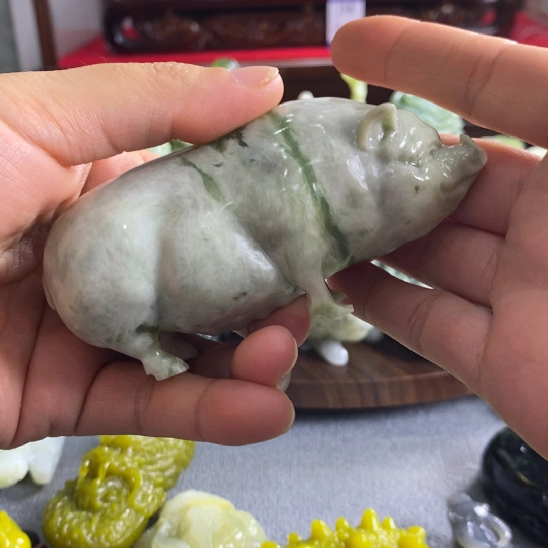 蛇纹石玉手把件未镶嵌孤*泪