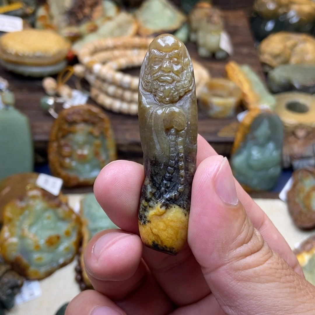 未镶嵌岫岩河磨玉（透闪石质玉）珠宝奇石