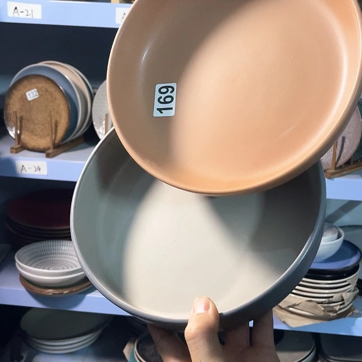 瓷2只高温釉下彩陶瓷