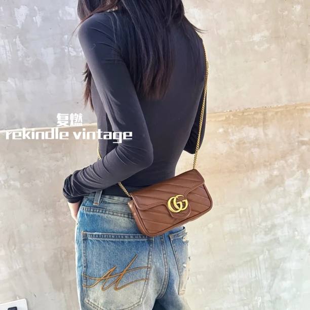 95新 GUCCI/古驰 复燃精选/焦糖色马蒙mini斜挎包有龙虾扣