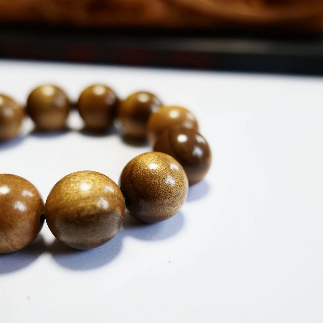 手串金丝楠木木制品A