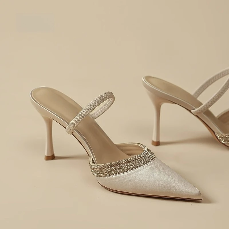 两种穿法~新款水钻绸缎高跟鞋女细跟尖头性感包头一字带凉拖鞋夏