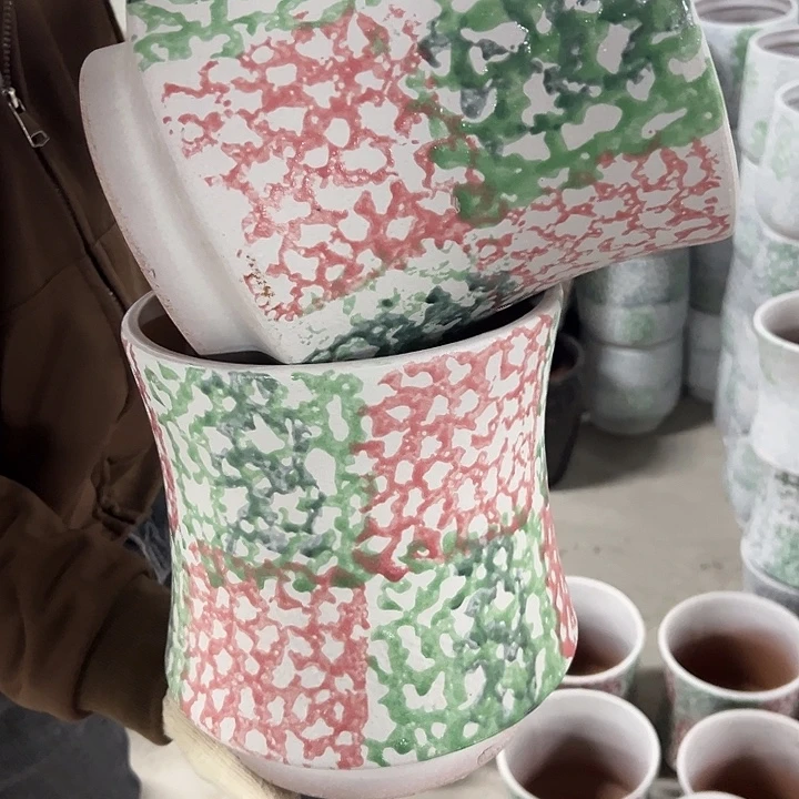 高度22厘米口20厘米