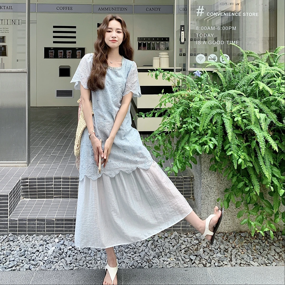法式蕾丝连衣裙女夏季2025新款今年流行爆款网纱拼接花瓣袖长裙子