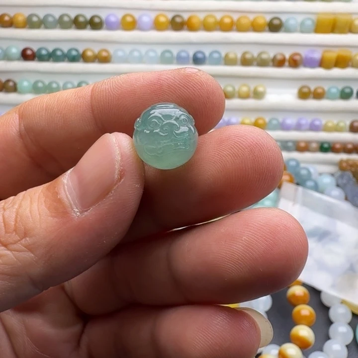 翡翠手串未镶嵌宝*露貔貅珠