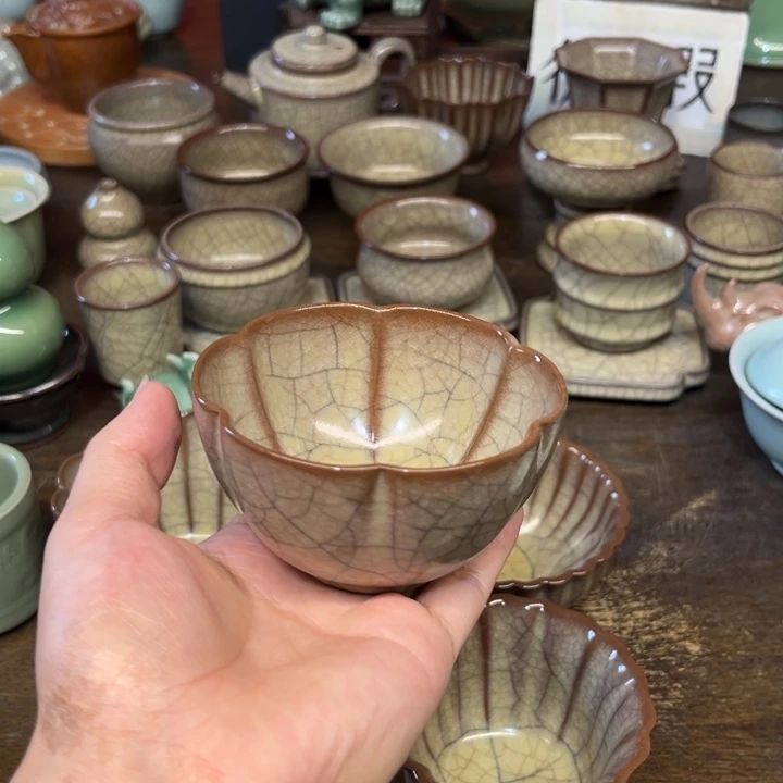 青瓷微瑕浮力特价